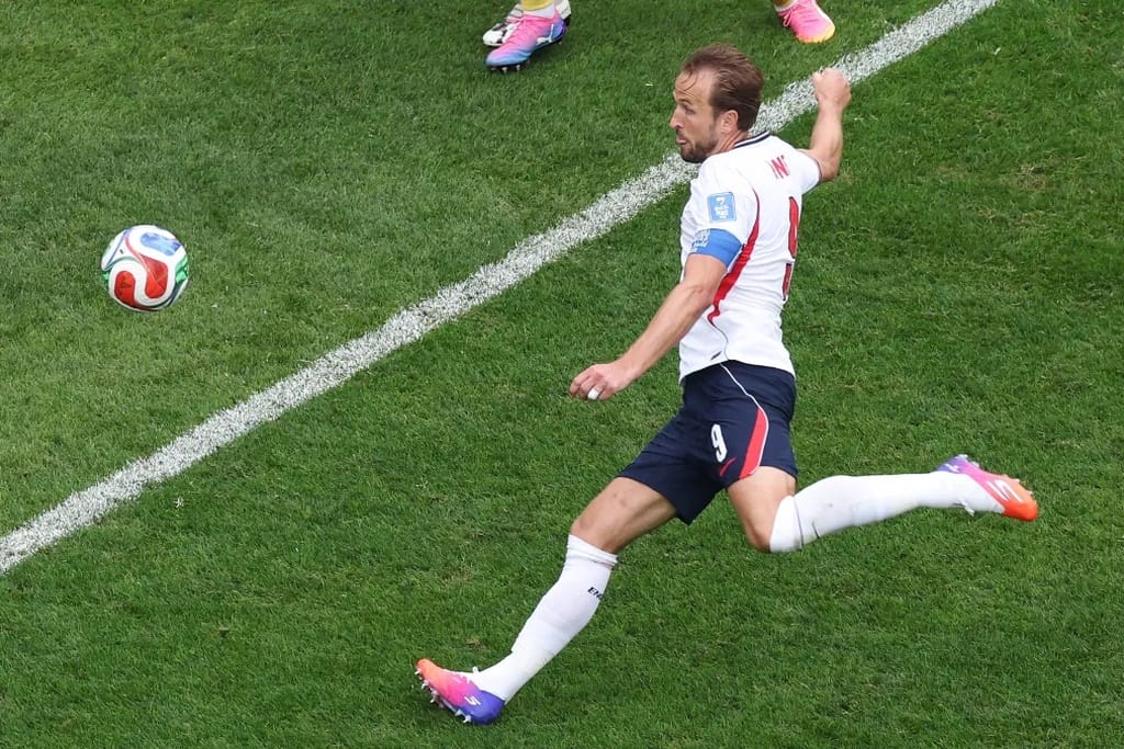 奎罗斯5-4-1成功封锁 英格兰0-0被加纳逼平