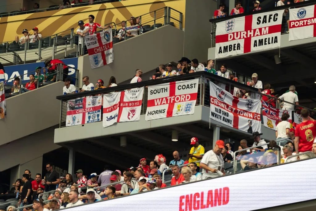 英格兰世界杯首战达拉斯现场：球迷称有人跳闸无票入场，FIFA暂无证据