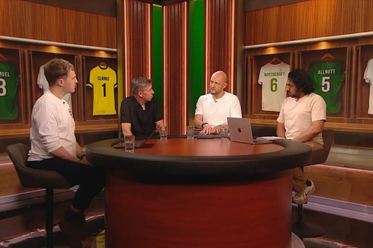 英格兰世界杯“10号”之争：罗杰斯能否顶替贝林汉姆？